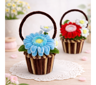 Ръчно изработена кошница с цветя от декоративна тел "Гербер" 