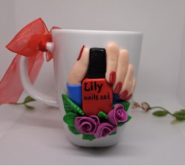 Чаша за маникюрист