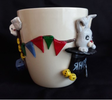 Чаша за фокусник