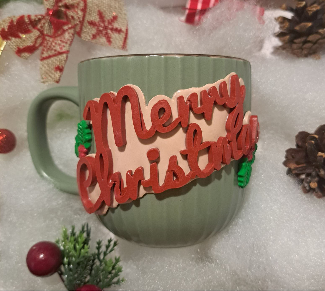 Чаша с надпис "MERRY CHRISTMAS"
