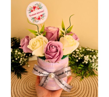 Рециклирана кутия с рози - Вариант 2